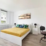 Easy Rent- Zakopianska 24h Check-in *