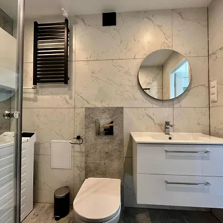 Easy Rent- Zakopianska 24h Check-in * 卢布林